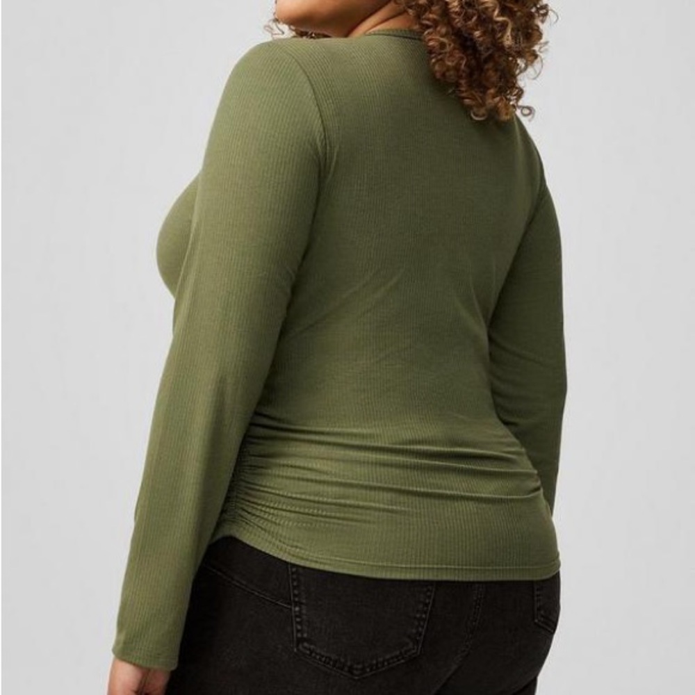 NWT Torrid size 3 Side Olivine Cinch Crew Long Sleeve Top - Picture 6 of 8